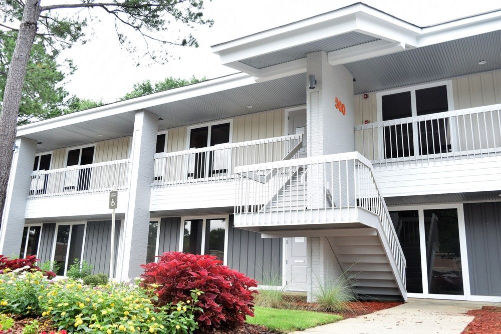 Offices at Midtown Bldg 500: 500 Interstate Park Dr., Montgomery, AL 36109